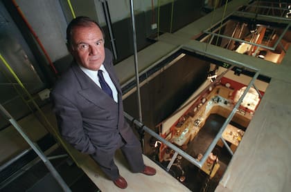 Raúl Lecouna, en los Estudios Central Park, en julio del año 2000