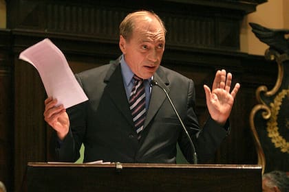 Zaffaroni volvió a cruzar a Sergio Massa por la reforma del Código Penal.