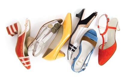 Rayados, Ferraro / $2280; con aplique, Lomm / $2350; de charol, Natacha / $1990; con transparencia, Valdez / $3150; bicolor, Lomm / $2250; de gamuza, Ferraro / $2180;