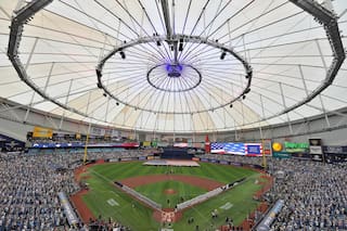 Rays regresan al Tropicana Field tras el huracán Milton con triunfo
