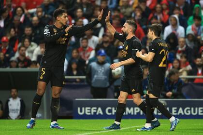 Real Madrid tiene ventaja en el historial ante Barcelona y busca un nuevo triunfo para quedar puntero