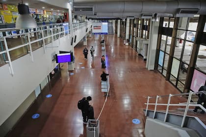 Durante el cierre de la terminal, se realizaron obras de mejora, entre ellas modificaciones en los accesos, las salas de espera y la plataforma descubierta para asegurar el distanciamiento social