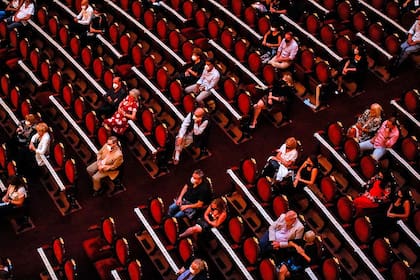 Reapertura del Teatro Colón con protocolos por la pandemia de coronavirus