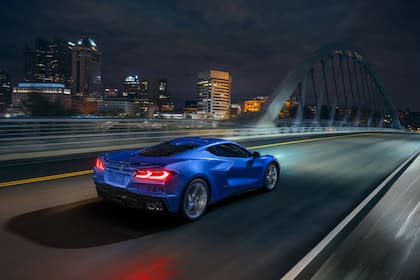 Chevrolet Corvette E-Ray. El mítico
deportivo estrena mecánica electrificada