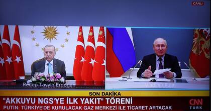 Recep Tayyip Erdogan habló con el presidente ruso, Vladimir Putin. (Adem ALTAN / AFP)