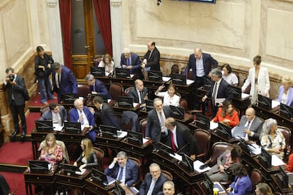 Rechazo de la cámara de Senadores al DNU 23/70 del poder Ejecutivo