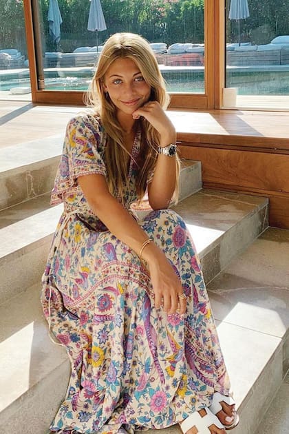 Recién egresada de la Escuela Bilingüe Internacional, no le interesa la actuación, sino la geografía, la historia y la política, por lo que puede que estudie Ciencias Políticas. Acá, posando en su cuenta de Instagram.