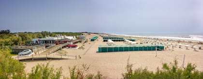 Recién en 1983 se autorizó la construcción del primer edificio en Cariló