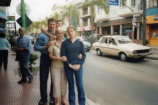 Es rusa, le costó conseguir escuela; hoy asesora en finanzas a una empresa