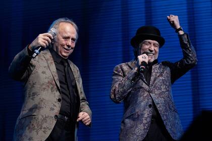 Recital de Sabina y Serrat en el Movistar Arena