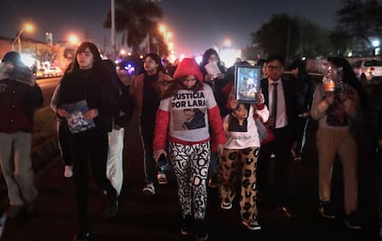 Reclamo de familiares por el triple crimen de Florencio Varela. Camino de Cintura