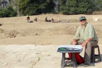 Reconstruyendo en un plano la planta de un tempo en Amarna