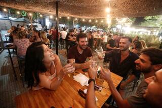 ¿La última noche? "Es volver para atrás", se quejan los gastronómicos porteños