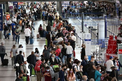 Los turistas argentinos deberán enfrentarse a nuevos requisitos para viajar a la UE