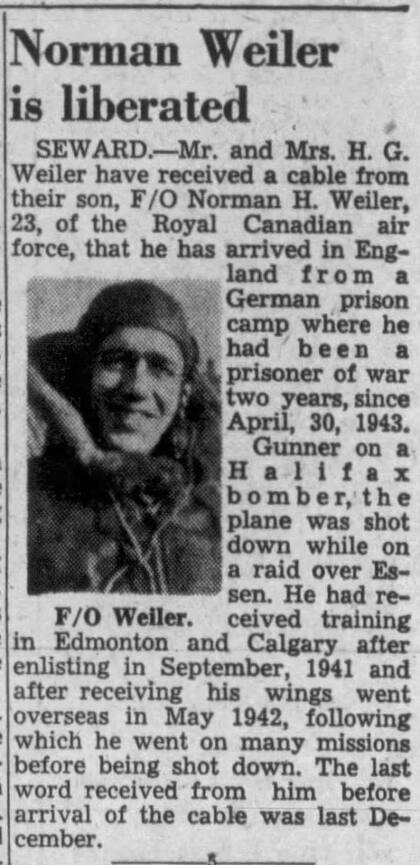 Recorte del periódico Lincoln Journal Star informando que Weiler había sido liberado y había regresado a Inglaterra, el 22 de mayo de 1945