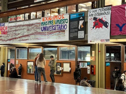 Después de la marcha, las universidades siguen su reclamo