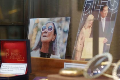 Recuerdos de María Kodama exhibidos en la Fundación Internacional Jorge Luis Borges