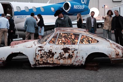 Recuperó cinco autos dañados por los incendios de Los Ángeles