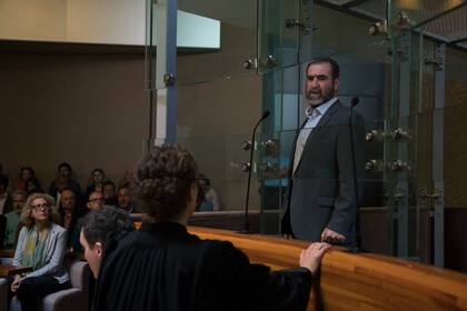 Recursos inhumanos, basada en la novela de Pierre Lemaitre, con un excelente Eric Cantona