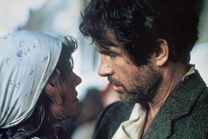 Reds, de y con Warren Beatty, sobre la historia de John Reed