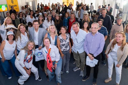 Red Mujeres Rurales "trabaja para construir un futuro mejor para la ruralidad argentina, fortaleciendo liderazgos, articulación territorial y una agenda de desarrollo sostenible basada en la diversidad, la mixidad y la cooperación"