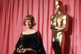 Redgrave ganó el Oscar a la mejor actriz de reparto por su interpretación en Julia