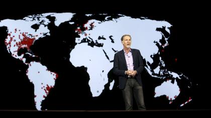 Reed Hastings, el CEO de Netflix, durante el anuncio de la llegada del servicio a 190 países