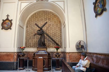 Refaccionaron la iglesia Nuestra Señora de Balvanera en el barrio de Once