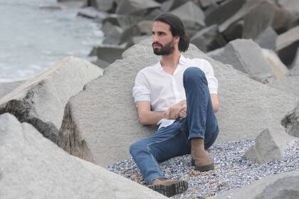 Reflexivo, Franco cuenta que fue una gran experiencia su paso por la serie "Margarita", la nueva ficción de Cris Morena. "Aprendí y viví cosas que me marcaron para siempre", confiesa.