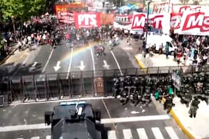 Incidentes con la izquierda en la marcha que impulsa la CGT