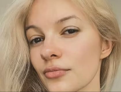 Refugiada ucraniana de 23 años muere tras brutal apuñalamiento en tren de Carolina del Norte.