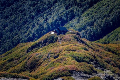 Refugio Rocca, en el Paso de las Nubes, Parque Nacional Nahuel Huapi
