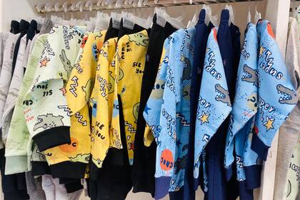 Regalar ropa no tiene por qué ser aburrido: los diseños de Blue Baby & Kids lo demuestran