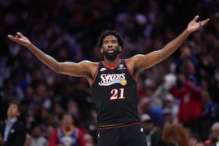 Regreso de Embiid tras apendicectomía no le alcanza a los 76ers que son arrollados por los Celtics