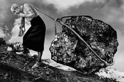 Reiterpretación de Grete Stern, de quien Martínez Paz fue asistente.