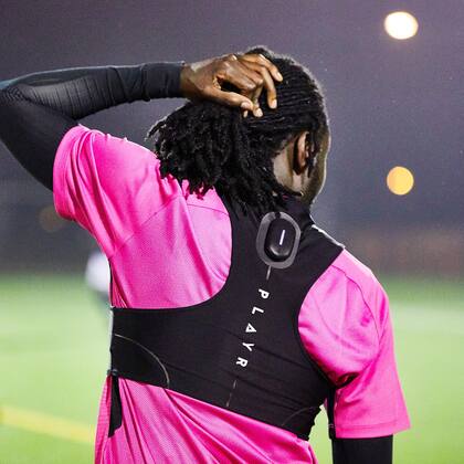 Especial para deportistas que transpiran la camiseta, una app evalúa musculación, fuerza, nutrición, cansancio, medición de distancias y otros rendimientos personalizados.