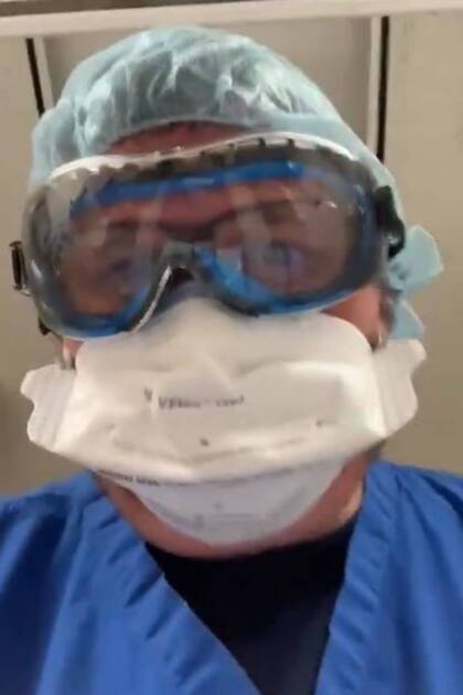 Remy realizó un video en el que expuso cómo son los últimos momentos de una persona internada con Covid-19 en una unidad de terapia intensiva