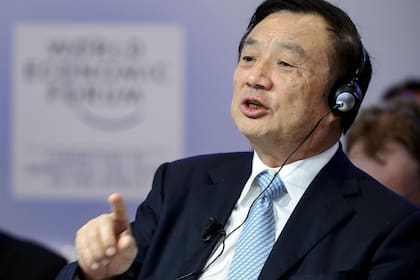 Ren Zhengfei, fundador de Huawei, en el Foro Económico Mundial de 2015