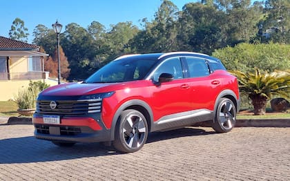 Renovado tanto por fuera como por dentro, se presentó en Brasil el Nissan Kicks