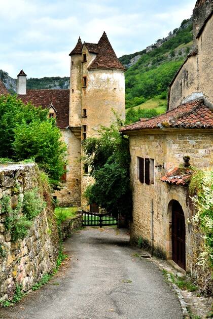 Renovar los teléfonos en el interior de Francia y transformarlos en dispositivos con conexión a Internet es el mayor desafío