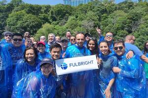 Renunció la junta directiva de Fulbirght