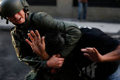 Represión y disturbios en el Congreso. 14/12/17