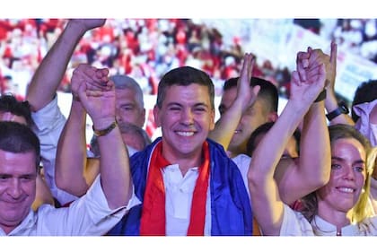 Santiago Peña, del Partido Colorado, ocupa la presidencia de Paraguay desde agosto de 2023.