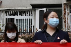 "Mi mundo se derrumbó": cómo el coronavirus arrasó con una familia china