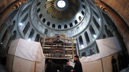 La apertura de la tumba es parte de los trabajos de restauración del Santo Sepulcro