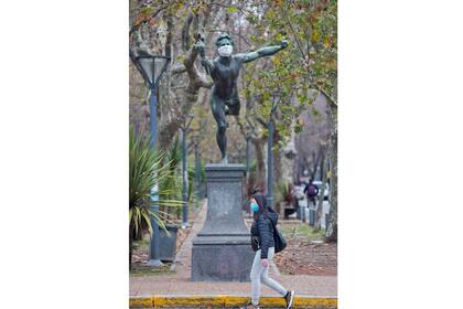 El ingenio humano, situado en la rambla de la calle 53 y avenida 7