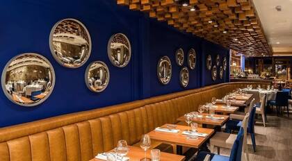 Restaurante Evvai, una puesta teatral que propone emociones, y despierta todos los sentidos.