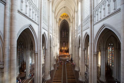Ocupa una superficie de siete mil metros cuadrados