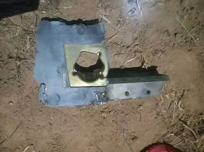 Restos de materiales explosivos en la aldea de Jabo, en el estado de Sokoto, Nigeria. Fuente: X