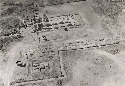 Restos de monasterio asirio en la isla de Kharg